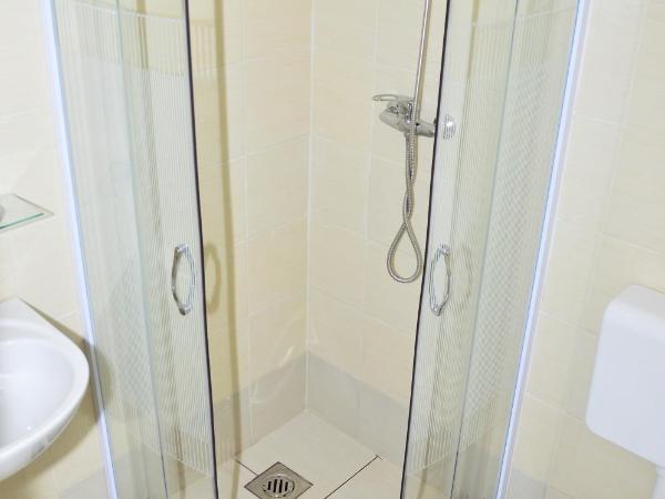 Centrooms House : photo 6 de la chambre chambre double ou lits jumeaux