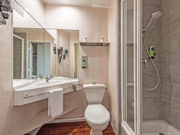 Logis Hotel Center : photo 8 de la chambre chambre double confort