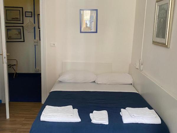 Olympia Hotel : photo 1 de la chambre chambre double Économique