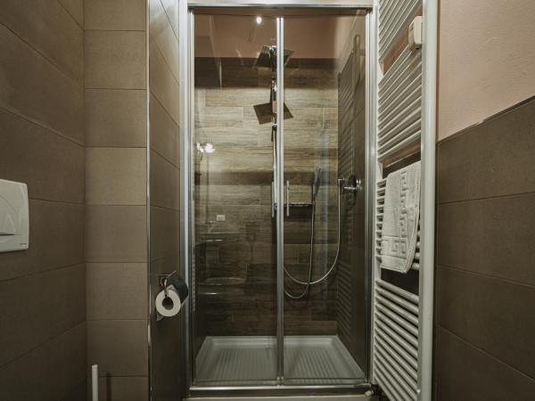 TORTE & LINI : photo 6 de la chambre chambre triple standard