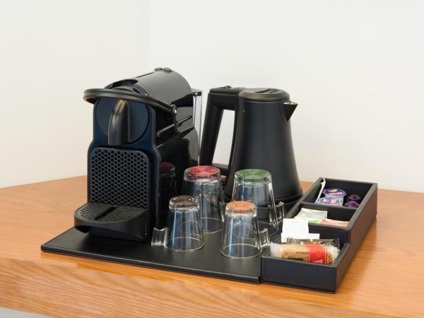 Hotel Puerta de Toledo : photo 6 de la chambre suite junior