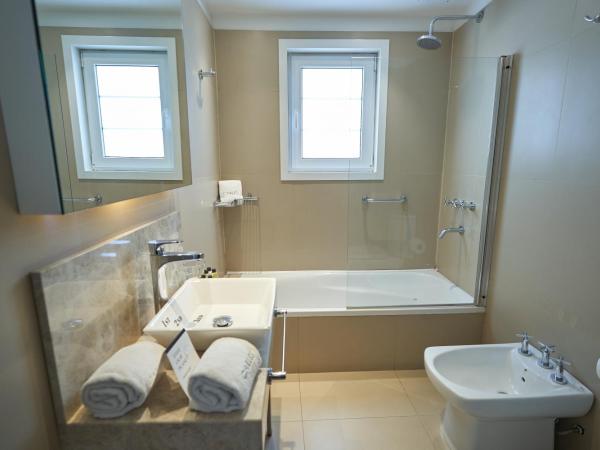 Carles Hotel : photo 3 de la chambre chambre exécutive lit queen-size