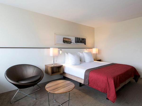 Holiday Inn Eindhoven Centre, an IHG Hotel : photo 8 de la chambre chambre lit king-size standard