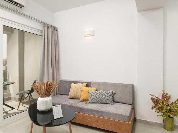 Elia City Apartments : photo 2 de la chambre appartement 1 chambre supérieur avec balcon