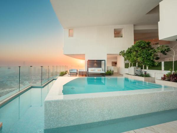 FIVE Jumeirah Village : photo 8 de la chambre villa sky 2 chambres avec piscine privée