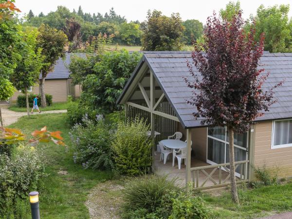 Village Vacances Les Fontenils : photo 5 de la chambre bungalow familial