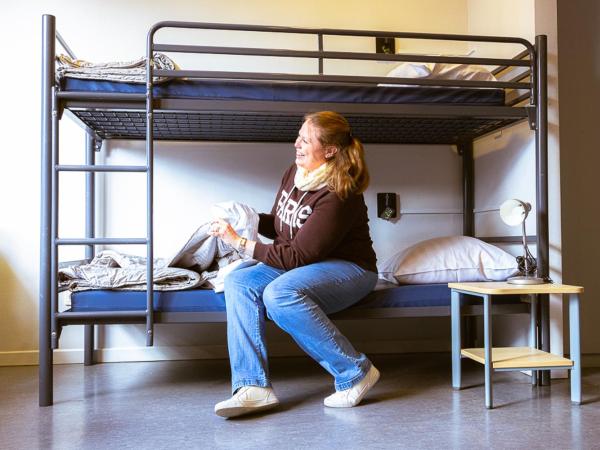 Hostel Van Gogh : photo 3 de la chambre lit simple dans dortoir pour femmes