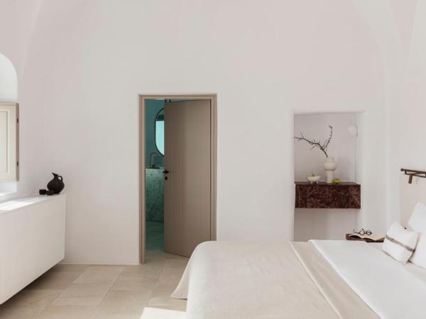 Canaves Ena - Small Luxury Hotels of the World : photo 6 de la chambre suite avec bassin profond style rivière