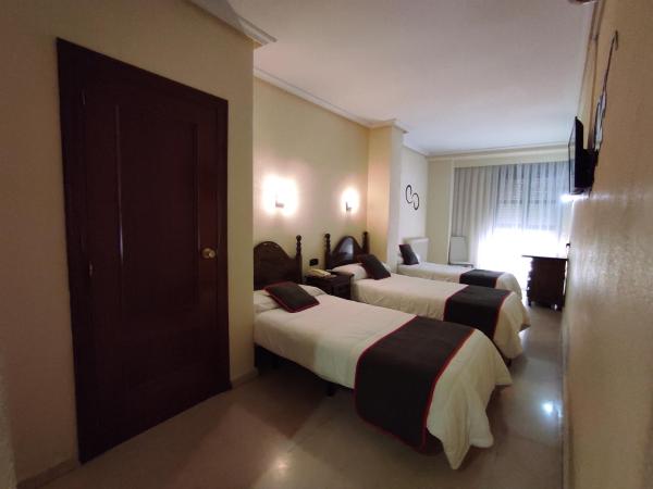 Emperatriz II : photo 1 de la chambre chambre lits jumeaux avec lit d’appoint - 301