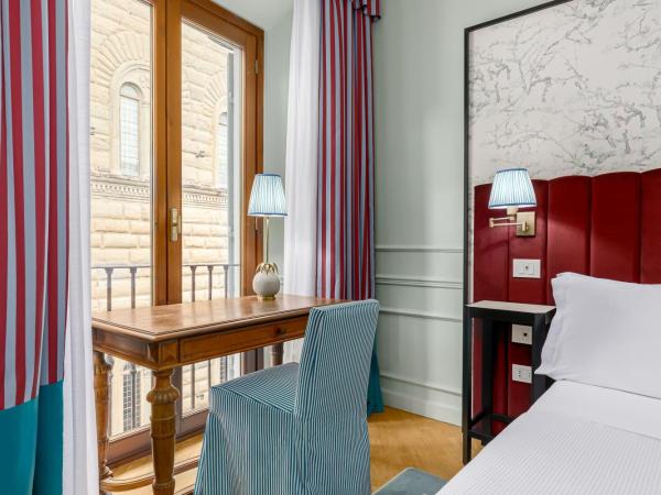 Room Mate Isabella : photo 2 de la chambre chambre double ou lits jumeaux standard