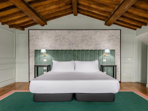 Room Mate Isabella : photo 4 de la chambre suite junior