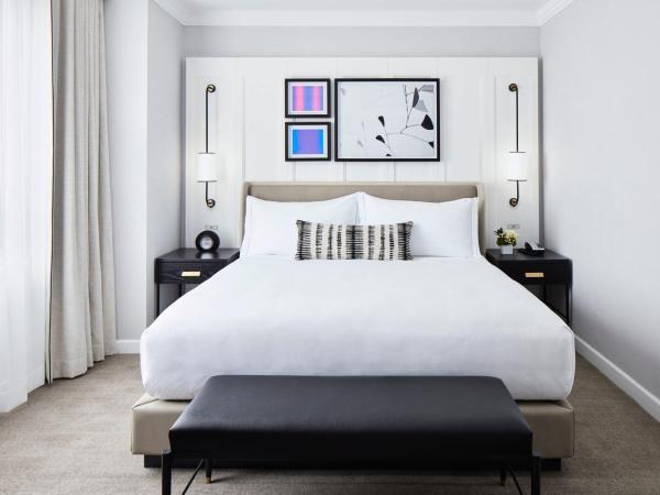 The Luxury Collection Hotel Manhattan Midtown : photo 5 de la chambre suite lit king-size 1 chambre avec canapé-lit - vue sur ville