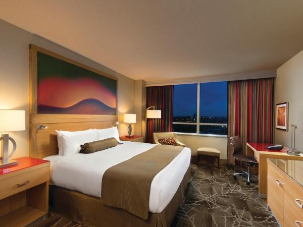 River Rock Casino Hotel : photo 3 de la chambre chambre lit king-size (tour hôtel)