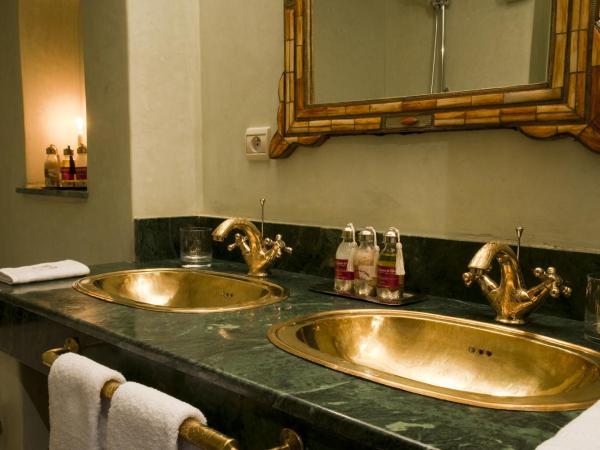 Le Temple Des Arts : photo 3 de la chambre chambre double deluxe