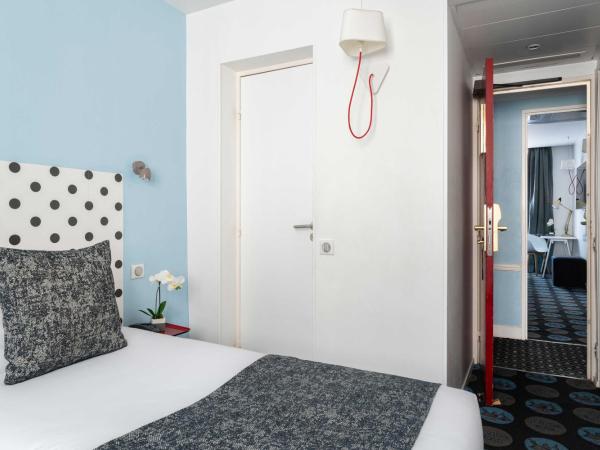 Hotel Astoria - Astotel : photo 7 de la chambre chambre familiale supérieure