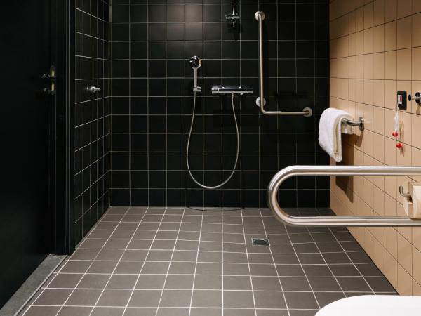 The Social Hub San Sebastián : photo 5 de la chambre chambre standard lit queen-size