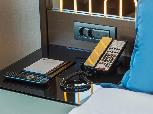 Arts Hotel Harbiye - Special Class : photo 7 de la chambre chambre double ou lits jumeaux deluxe - vue sur mer