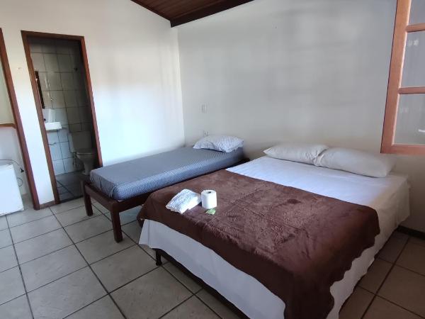 Pousada Encanto Torrely Búzios : photo 7 de la chambre chambre triple standard