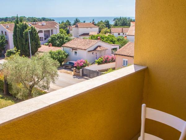 Villa Monsena : photo 9 de la chambre chambre double Économique - vue sur mer