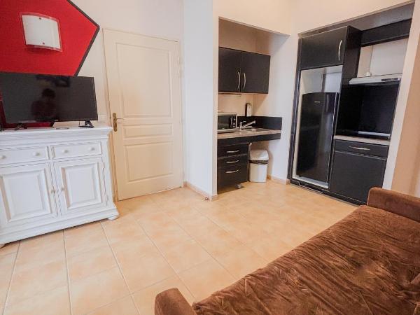 Tulip Inn Honfleur Residence & Spa : photo 5 de la chambre appartement avec terrasse