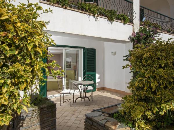 Hotel Della Piccola Marina : photo 3 de la chambre chambre double supérieure