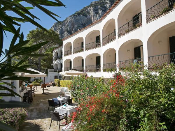 Hotel Della Piccola Marina : photo 8 de la chambre suite junior - vue sur mer