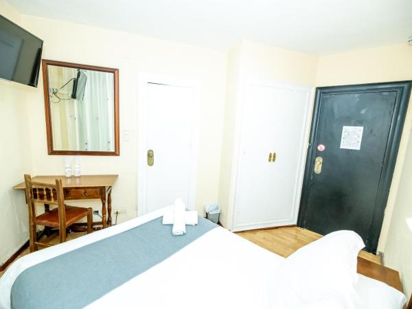 Hotel Monasterio Granada - Adults Only : photo 10 de la chambre chambre double ou lits jumeaux Économique