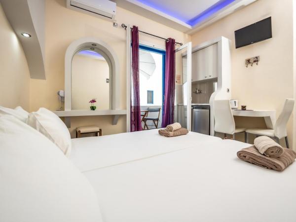 Lefkes Studios : photo 5 de la chambre studio (2 adultes)