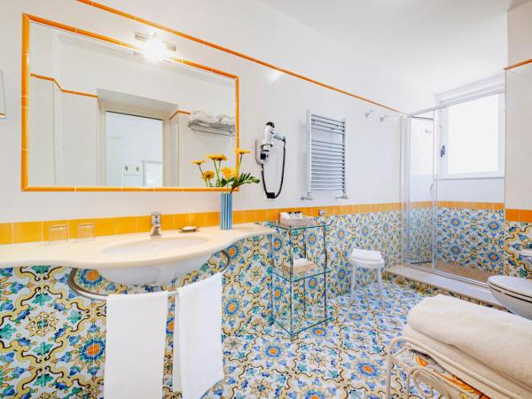 La Reginella Resort & Spa : photo 2 de la chambre chambre double supérieure