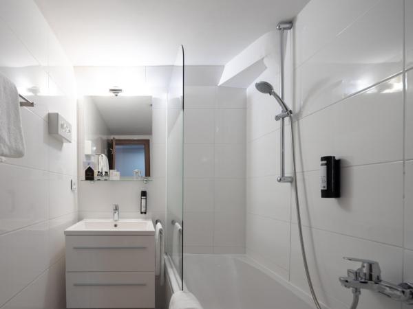 Q! Hotel Maria Theresia : photo 1 de la chambre chambre double Économique