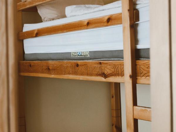 Joy surf camp : photo 3 de la chambre chambre familiale avec salle de bains commune