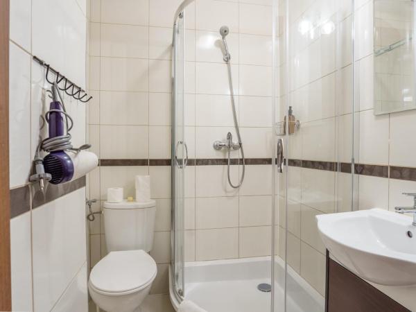 Noclegi Orla 6 : photo 4 de la chambre chambre quadruple Économique