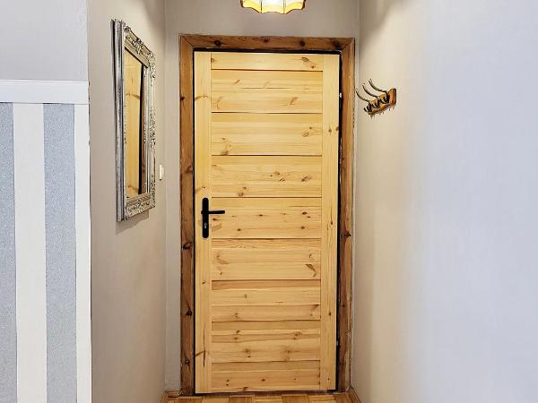 HUSARSKA 60 : photo 8 de la chambre chambre double avec salle de bains commune