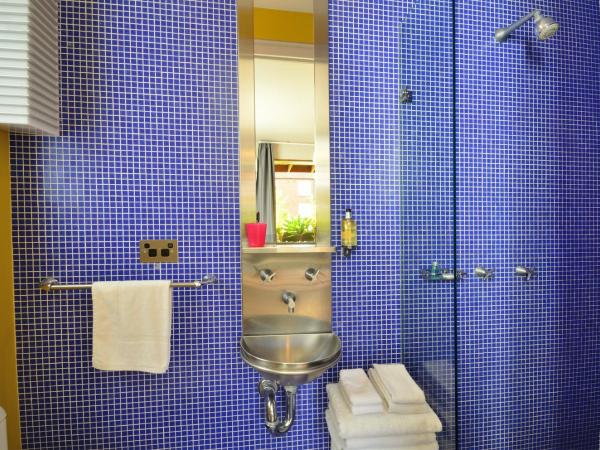 Dive Hotel : photo 3 de la chambre chambre lit king-size - vue sur océan