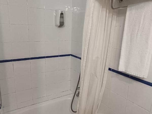 Hotel Hórreo by Bossh! Hotels : photo 1 de la chambre chambre simple