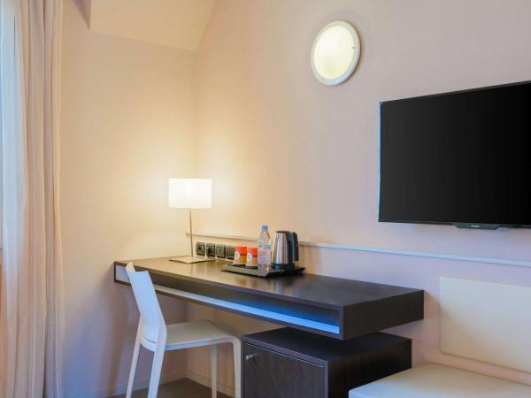 Quality Hotel La Marebaudière Vannes Centre : photo 1 de la chambre chambre lits jumeaux