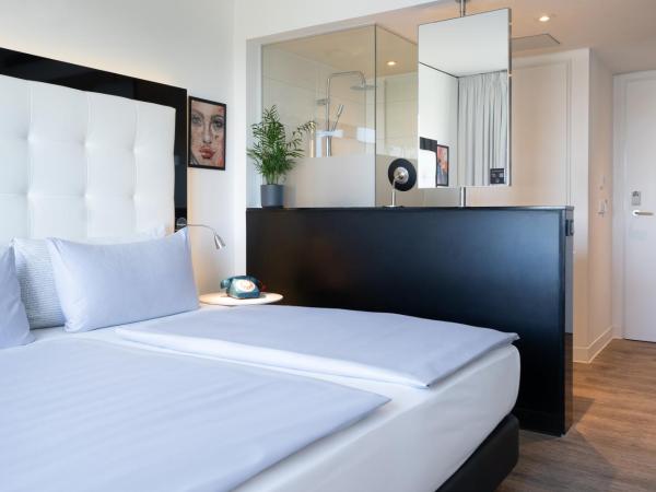 INNSiDE by Meliá Hamburg Hafen : photo 8 de la chambre chambre premium innside