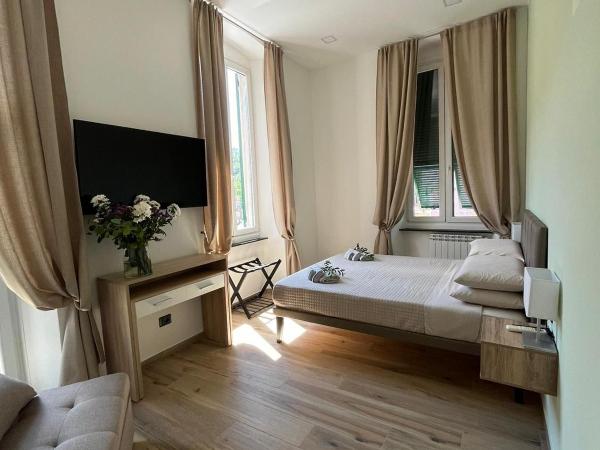 Ulivo House : photo 2 de la chambre chambre double avec salle de bains privative