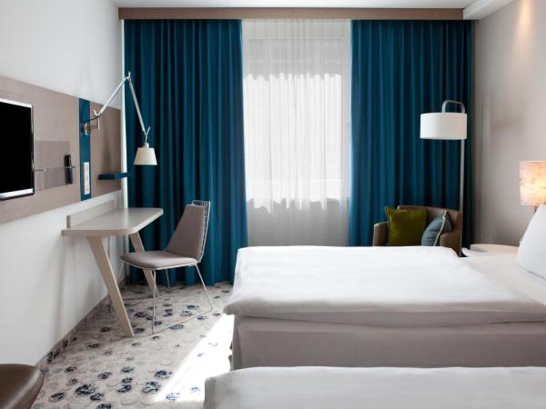 Holiday Inn Berlin City East Side, an IHG Hotel : photo 3 de la chambre chambre lits jumeaux standard