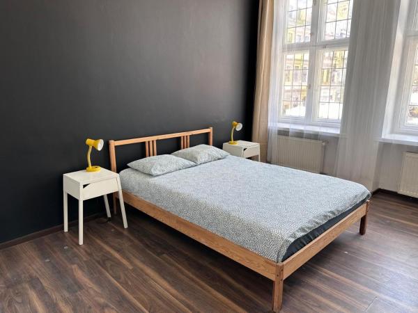 Apolla 12 : photo 6 de la chambre chambre double standard avec salle de bains commune