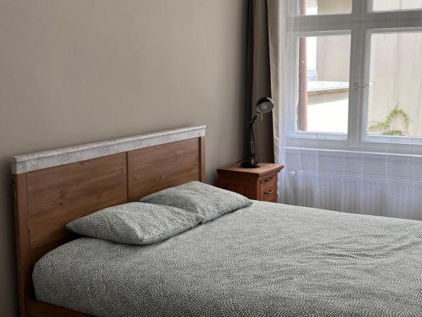 Apolla 12 : photo 1 de la chambre chambre double standard avec salle de bains commune