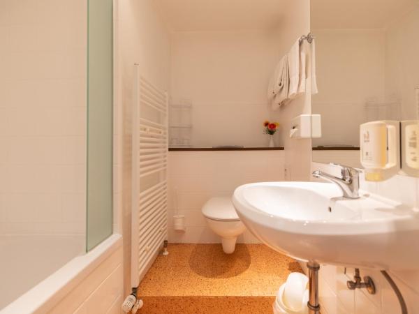 Hotel Bremer Haus : photo 8 de la chambre chambre double standard