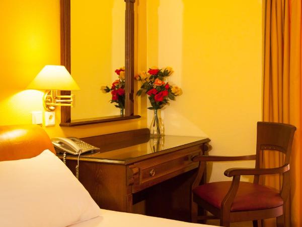 Galini Palace : photo 2 de la chambre chambre triple