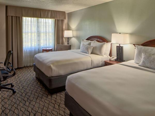 Sonesta Atlanta Airport South : photo 1 de la chambre chambre deluxe avec 2 lits queen-size