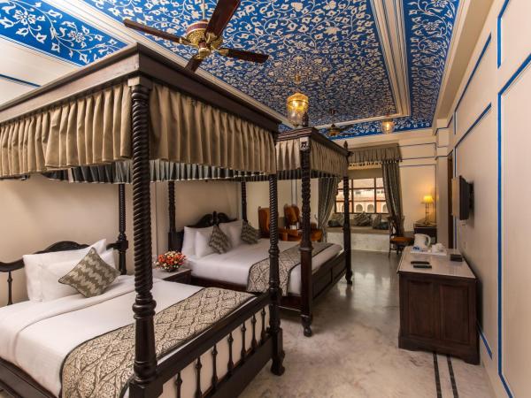 Umaid Haveli-A Heritage Style Hotel & Resort : photo 2 de la chambre suite royale