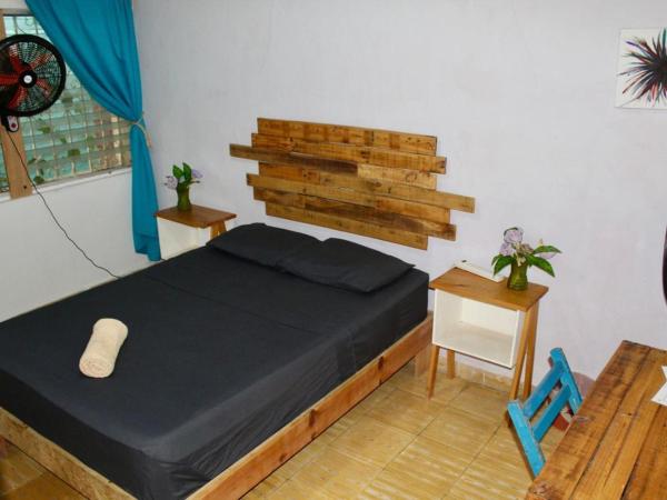 Casa Samay : photo 5 de la chambre double room with fans and shared bathroom