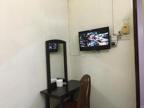 Old Penang Hotel - Trang Road : photo 4 de la chambre chambre simple avec salle de bains commune