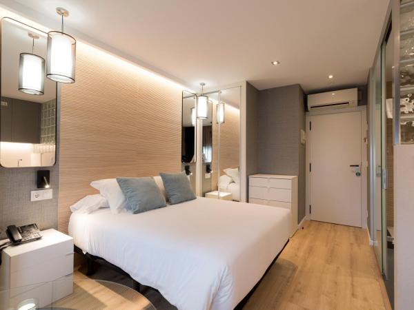 Hotel Avenida : photo 1 de la chambre studio