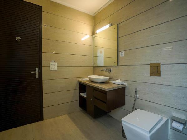 Vivid Boutique Hotel, Medanta, Gurugram : photo 6 de la chambre chambre double supérieure