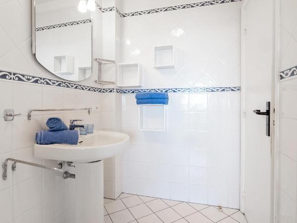 Résidence les Tourelles : photo 6 de la chambre appartement - vue sur mer